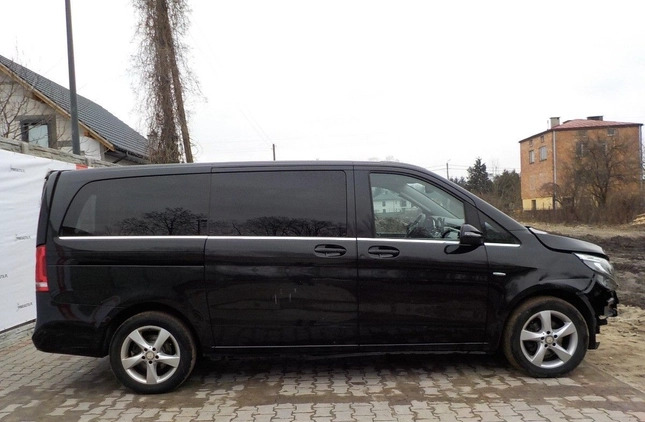 Mercedes-Benz Klasa V cena 86900 przebieg: 211818, rok produkcji 2018 z Poręba małe 742